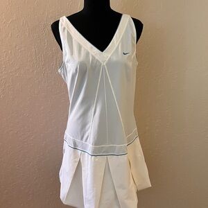 Nike White Mini‎ tennis Dress